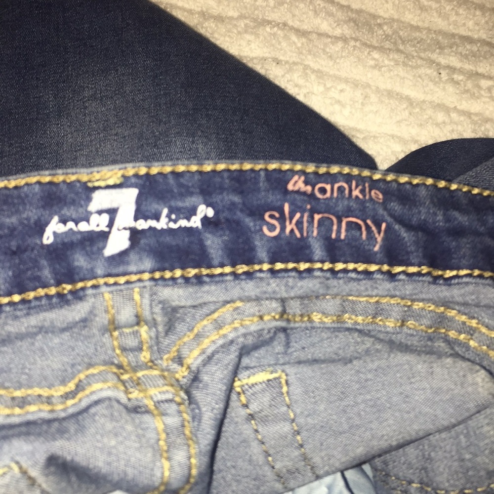 7 For All Mankind girl skinny crop jeans! - Picture 4 of 4